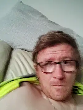 Snapshot of Marek3777 chatting on July 19, 2026, 3:26 am Marek3777 online show from July 19, 2026, 3:26 am