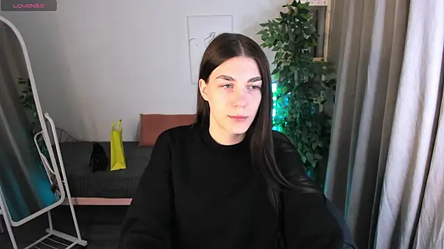 Snapshot of toooyour chatting on November 5, 2025, 10:02 pm toooyour online show from November 5, 2025, 10:02 pm