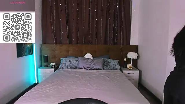 Snapshot of toooyour chatting on September 15, 2025, 11:16 pm toooyour online show from September 15, 2025, 11:16 pm