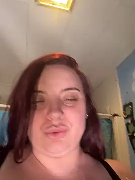 lairarose online show from April 22, 2026, 3:13 am