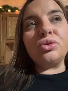 lairarose online show from December 2, 2025, 5:36 pm