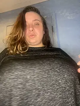 lairarose online show from December 5, 2024, 3:09 am