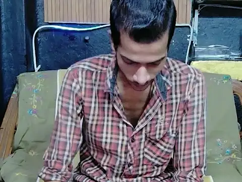 Alex Suman25 online show from July 14, 2026, 12:43 am