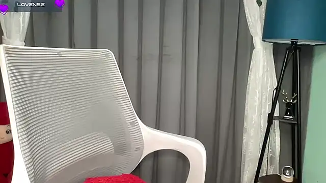 senorita78 online show from September 25, 2025, 9:04 am