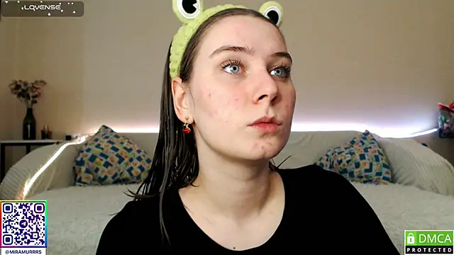 MurrrWorren online show from February 20, 2025, 5:44 am