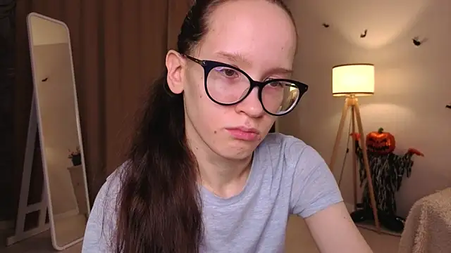 Snapshot of BettyBrowni chatting on December 3, 2025, 4:06 pm BettyBrowni online show from December 3, 2025, 4:06 pm