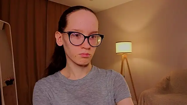 BettyBrowni online show from March 28, 2026, 4:08 pm