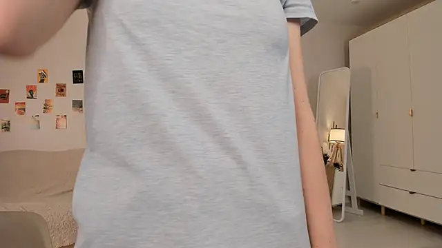 BettyBrowni online show from March 13, 2025, 1:21 am