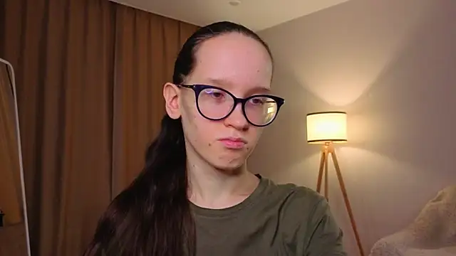 Snapshot of BettyBrowni chatting on January 9, 2026, 4:03 pm BettyBrowni online show from January 9, 2026, 4:03 pm