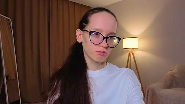 Snapshot of BettyBrowni chatting on January 11, 2026, 4:03 pm BettyBrowni online show from January 11, 2026, 4:03 pm