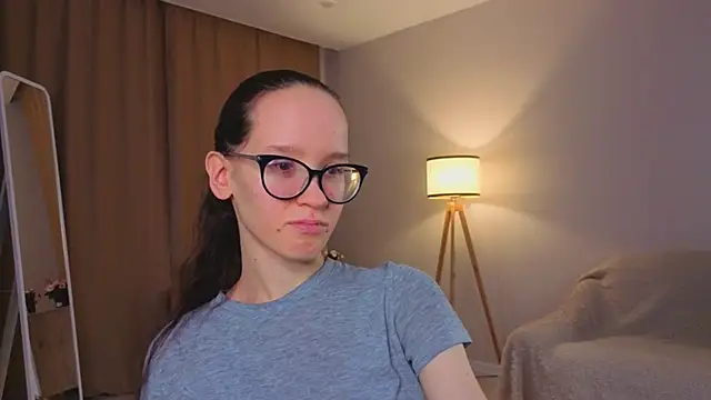 BettyBrowni online show from February 2, 2026, 4:06 pm