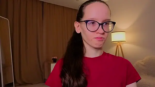 Snapshot of BettyBrowni chatting on December 16, 2025, 4:11 pm BettyBrowni online show from December 16, 2025, 4:11 pm