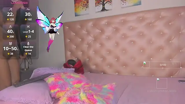 Snapshot of Paola__23 chatting on December 1, 2025, 8:32 pm Paola 23 online show from December 1, 2025, 8:32 pm