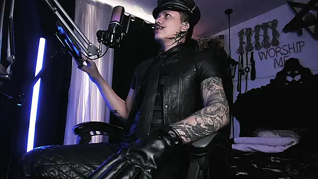 allanhurtss online show from March 11, 2025, 7:47 pm