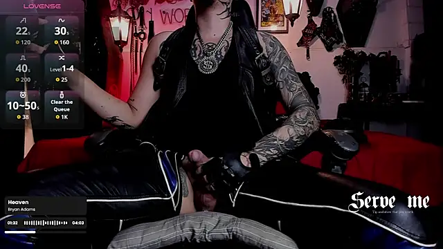 Snapshot of allanhurtss chatting on May 26, 2026, 6:39 pm allanhurtss online show from May 26, 2026, 6:39 pm