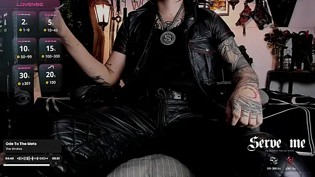 Snapshot of allanhurtss chatting on July 7, 2026, 5:38 pm allanhurtss online show from July 7, 2026, 5:38 pm