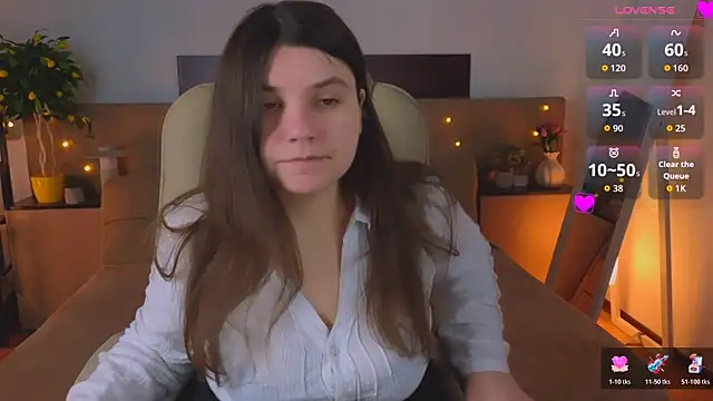 Viola  Shy online show from April 14, 2026, 8:03 pm