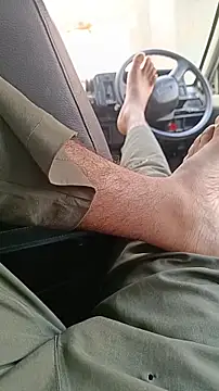 fullyhardy online show from November 9, 2025, 6:28 am