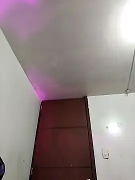 AvaChannel online show from November 2, 2025, 11:04 am