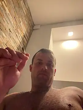 MateoKimiBi online show from June 26, 2026, 10:37 pm