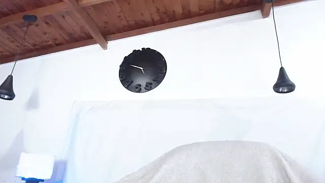 BIGZEHUZ online show from February 6, 2025, 6:18 am