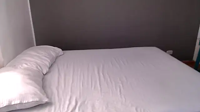 kiim 1 online show from September 20, 2025, 10:04 pm