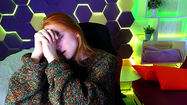 erikabrian online show from December 17, 2024, 4:23 am