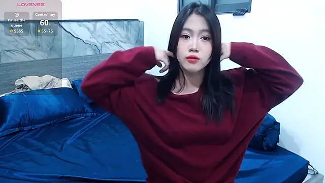 Lin SiYee online show from October 23, 2025, 1:32 pm