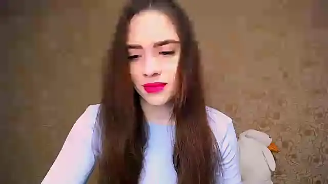  your fantasy girl online show from March 18, 2025, 12:28 pm