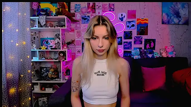 Snapshot of Maria_Hunt chatting on February 5, 2025, 3:34 am Maria Hunt online show from February 5, 2025, 3:34 am