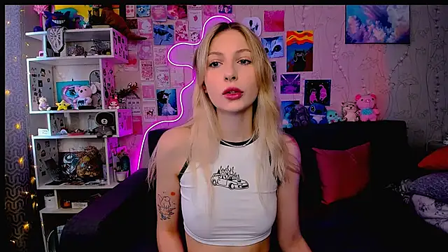 Snapshot of Maria_Hunt chatting on February 6, 2025, 3:48 am Maria Hunt online show from February 6, 2025, 3:48 am