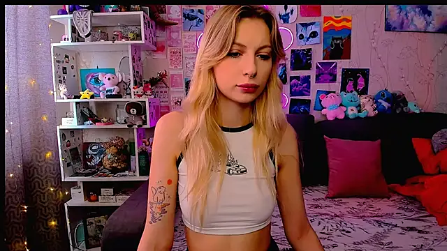 Snapshot of Maria_Hunt chatting on February 15, 2025, 4:36 am Maria Hunt online show from February 15, 2025, 4:36 am