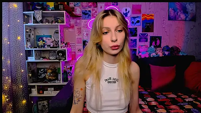 Snapshot of Maria_Hunt chatting on February 20, 2025, 2:29 am Maria Hunt online show from February 20, 2025, 2:29 am