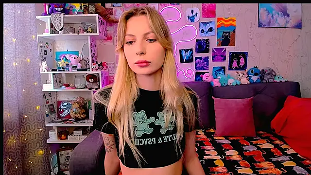 Snapshot of Maria_Hunt chatting on February 21, 2025, 4:29 am Maria Hunt online show from February 21, 2025, 4:29 am