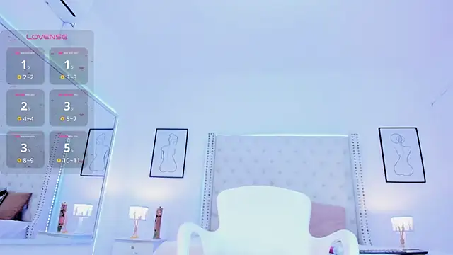 Snapshot of Coco_Balenciaga_ chatting on February 11, 2025, 6:22 pm Coco Balenciaga online show from February 11, 2025, 6:22 pm