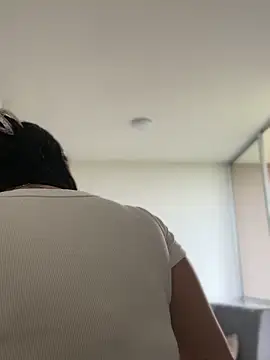 Pretty Isadora online show from February 14, 2026, 8:53 pm