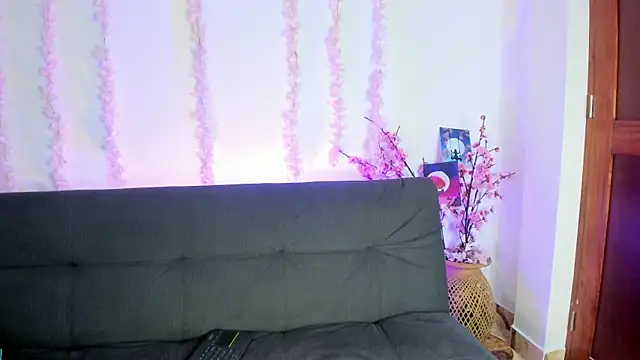 on tefa online show from February 11, 2026, 3:17 am