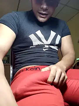 AlexisSpears  online show from February 5, 2025, 6:48 pm