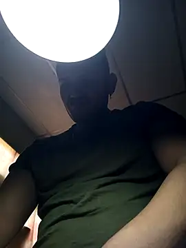 AlexisSpears  online show from February 21, 2026, 7:05 pm