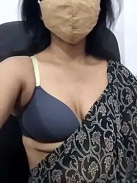 Snapshot of Triveni-Lovely chatting on February 23, 2026, 7:31 am Triveni-Lovely online show from February 23, 2026, 7:31 am