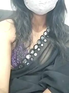 Snapshot of Triveni-Lovely chatting on February 11, 2026, 7:30 am Triveni-Lovely online show from February 11, 2026, 7:30 am