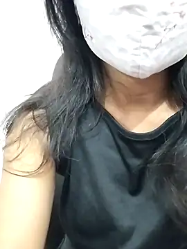 Snapshot of Triveni-Lovely chatting on February 13, 2026, 8:36 am Triveni-Lovely online show from February 13, 2026, 8:36 am