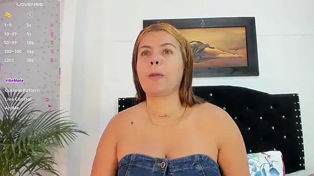 Snapshot of Alexandra_Torress chatting on January 6, 2026, 3:05 pm Alexandra Torress online show from January 6, 2026, 3:05 pm