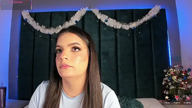 IsabellaGrey19 online show from December 16, 2025, 7:51 pm