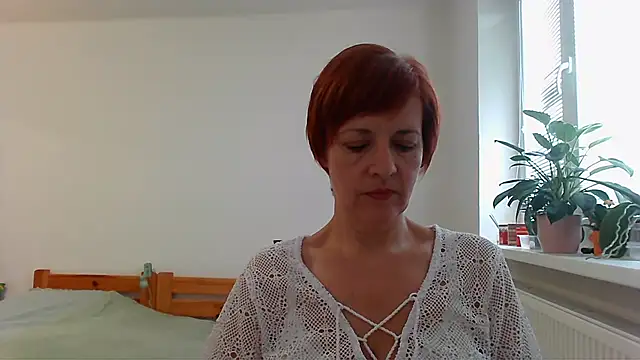 LoraLoraMay online show from October 5, 2025, 12:07 pm