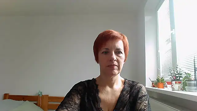 LoraLoraMay online show from October 14, 2025, 8:37 am