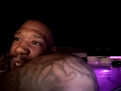 3prettyboy3 online show from October 3, 2025, 6:37 am