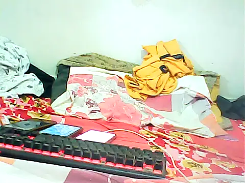 Snapshot of Alaksona chatting on June 23, 2026, 11:08 am Alaksona online show from June 23, 2026, 11:08 am
