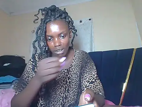 Snapshot of awino001 chatting on November 14, 2025, 2:04 am awino001 online show from November 14, 2025, 2:04 am