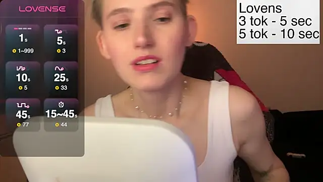 Sexy Sweets online show from November 21, 2025, 4:06 pm